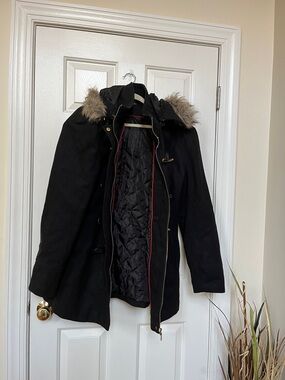 Alpine Swiss Black Wool Blend Pea Coat with Faux Fur Trim